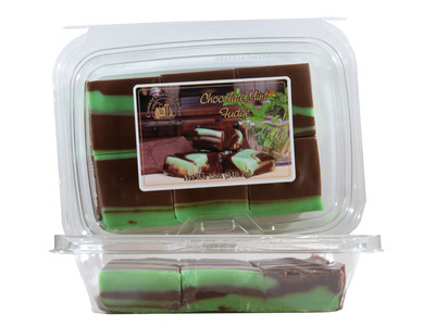 Chocolate Mint Swirl Fudge 8/12oz